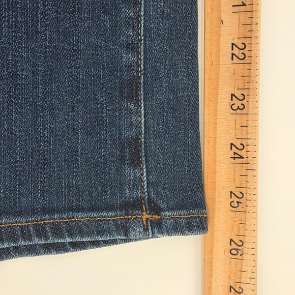 J Brand 8314T178 Blue Denim Selena Arcade Mid Rise Crop Boot Jeans Women 28 NWT - Picture 15 of 15